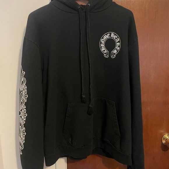 CHROME HEARTS Horseshoe Floral Graphic Print Hoodie - Picture 1 of 9